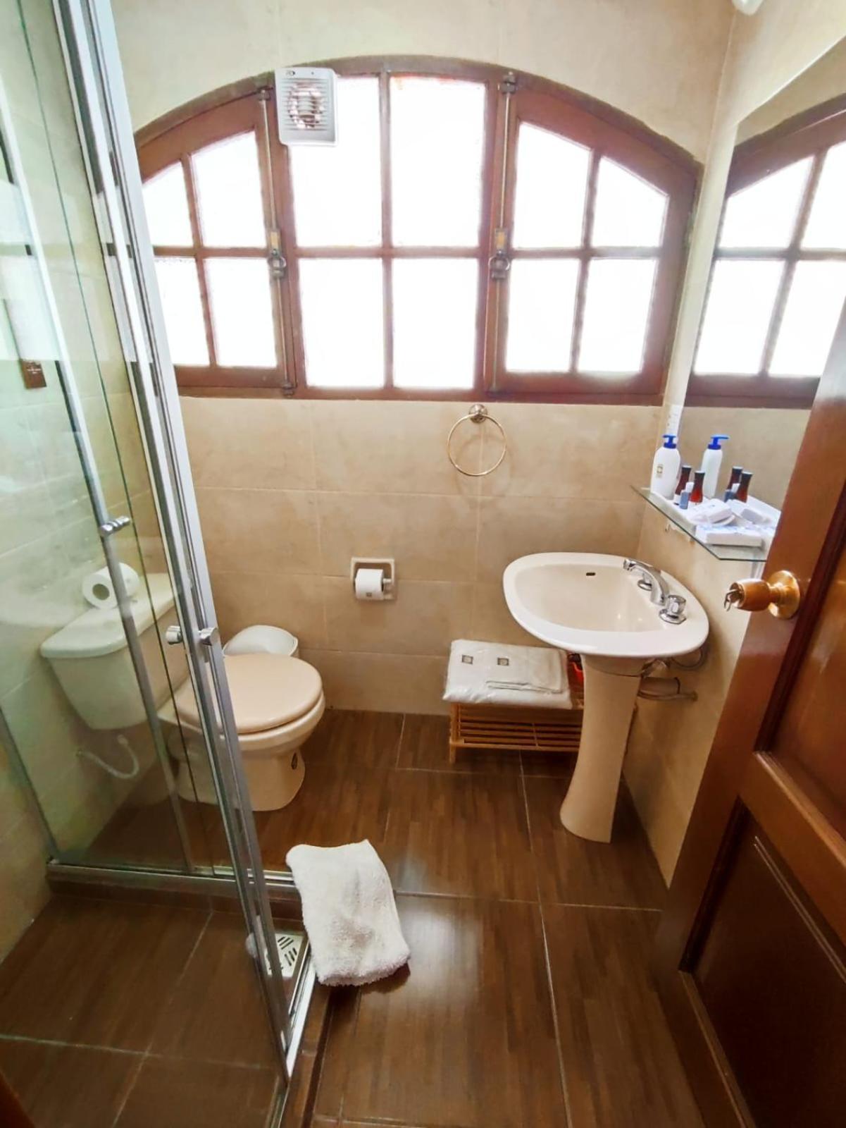 Hotel Boutique La Casa De Margarita โกชาบัมบา ภายนอก รูปภาพ